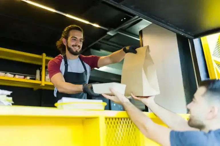 Pourquoi réserver votre plat auprès d’un food truck ?