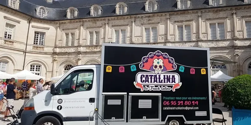 Catalina le truck latino