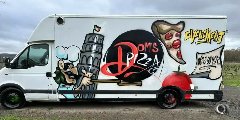 Dom's pizza