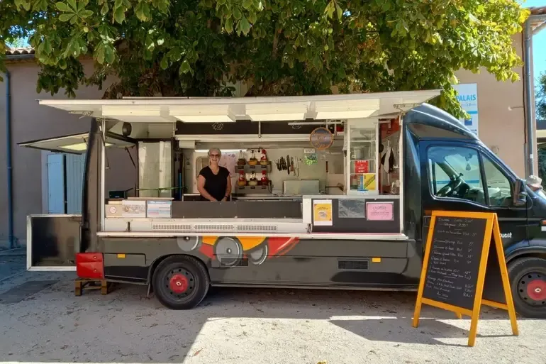 Le petit truck du Sud Ouest (by Sof)