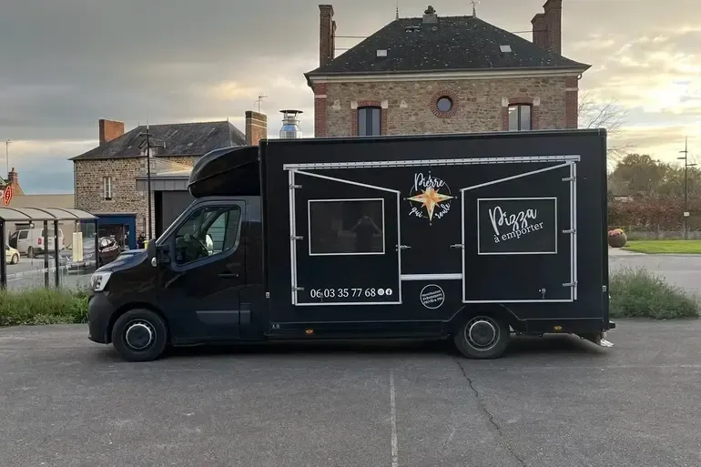 Pierre Qui Roule